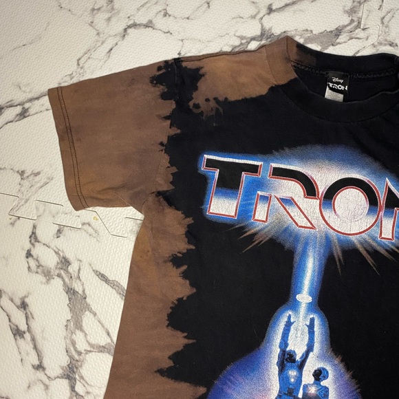 Tron Legacy Reverse Dye Tee - Picture 6 of 7